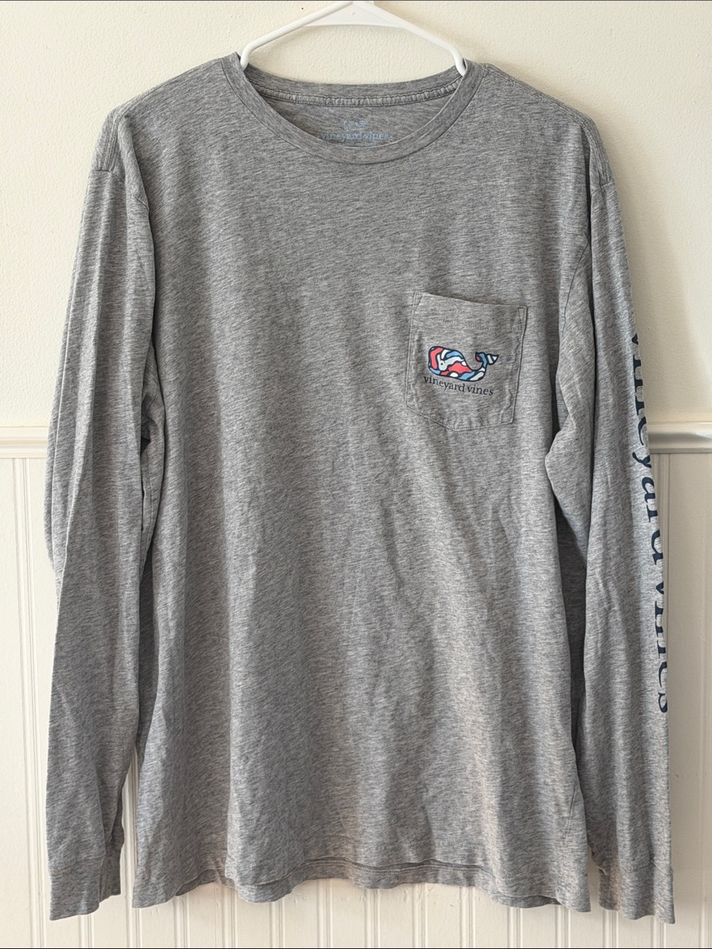 Vineyard Vines Heather Gray Long-Sleeve Pocket Tee with Whale Logo